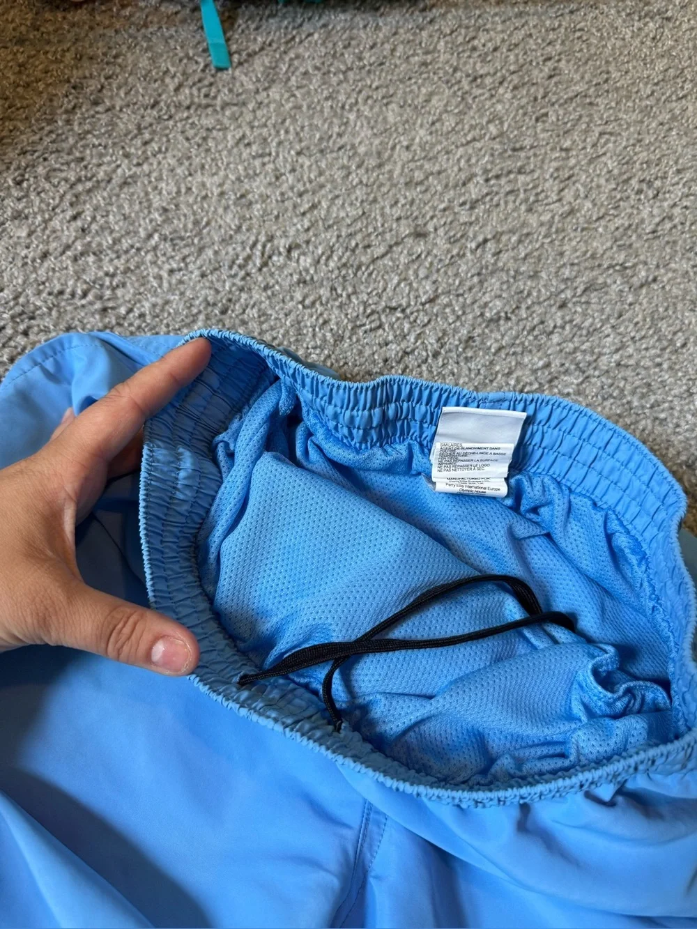 NIKE Checkmark Logo Light Blue Athletic Shorts Size Medium Swim Trunks